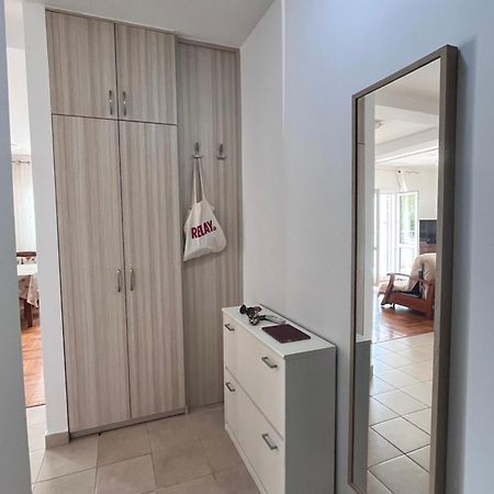 טיווט Apartment Belani, Own Parking מראה חיצוני תמונה
